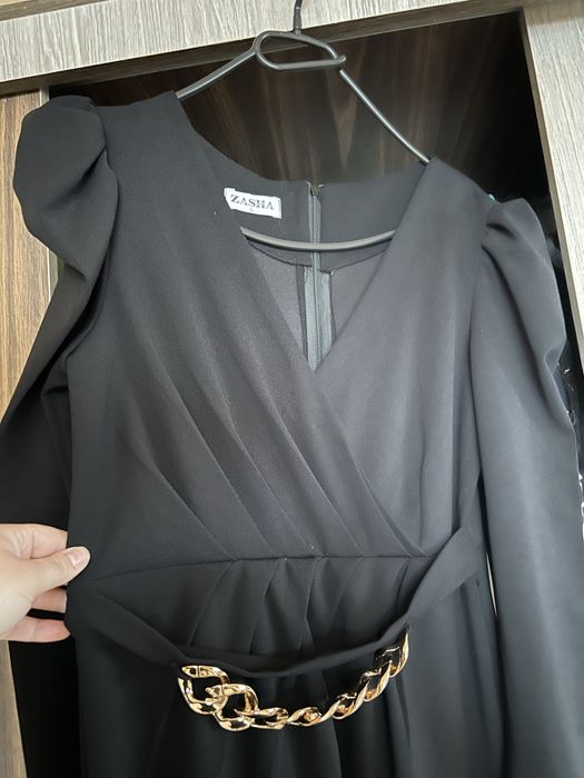 Rochie neagra eleganta