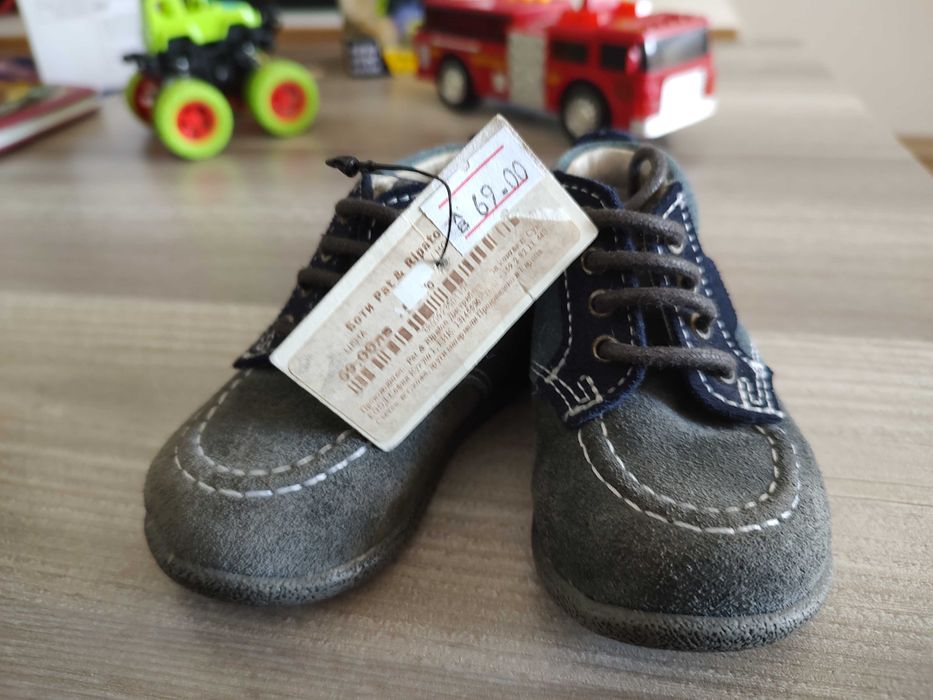 Намалени от 69 лв Бебешки обувки естествена кожа 17 номер