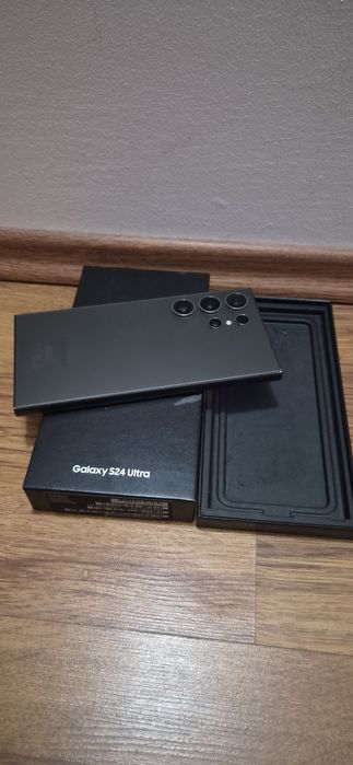 Vand Samsung S24 Ultra
