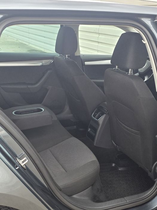 Skoda Octavia III 1.6tdi 2014 euro5 navi senzori jante carlig