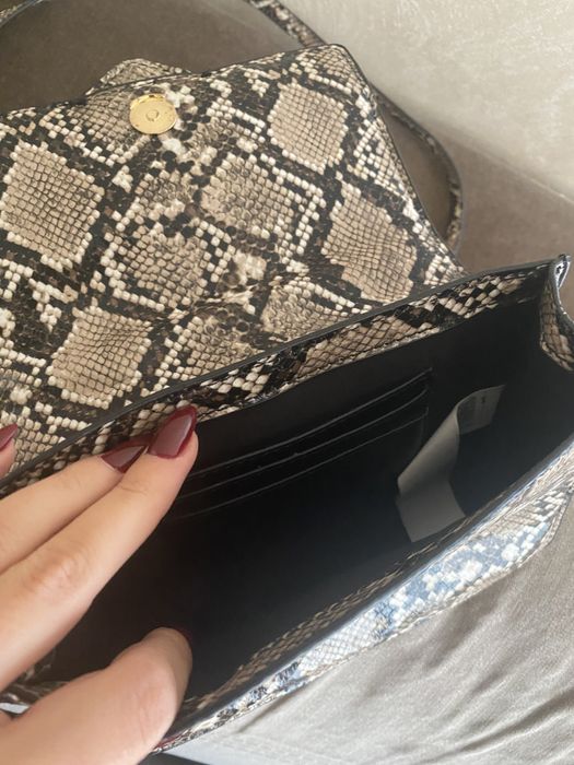 Чантичка на Зара