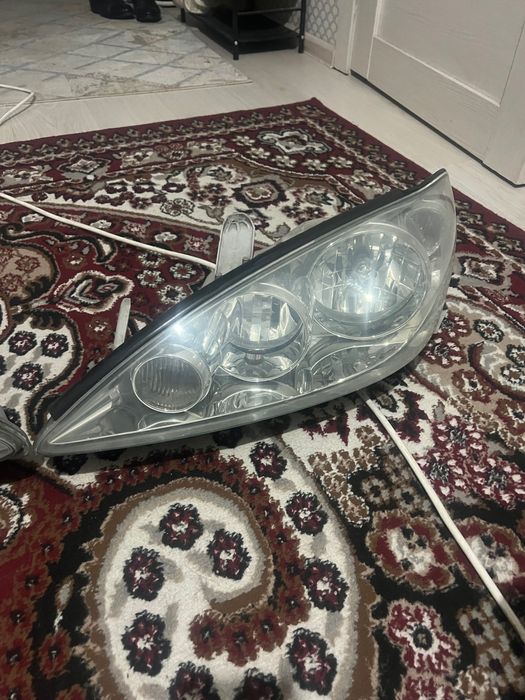 Тойота Камри 35 фары