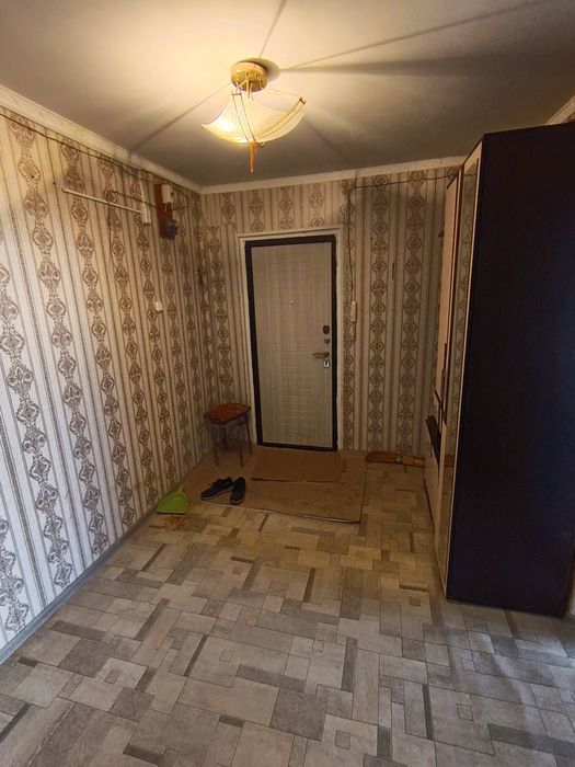 Продам 2 х ком кв, Улучшенная планировка,