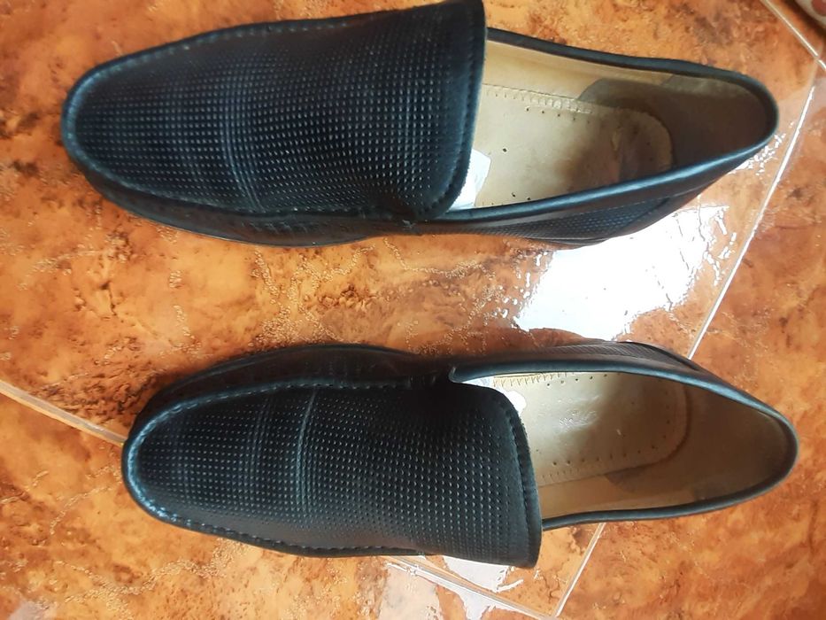 Pantofi din piele nr 43