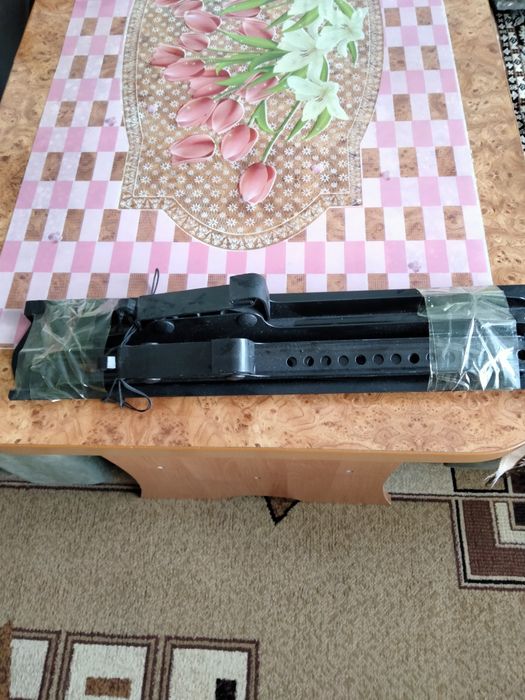 Продам кронштейны для телевизора