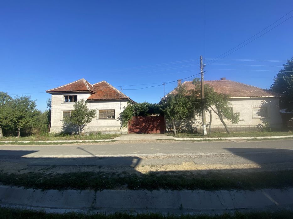 Vand casa localitate Mizies