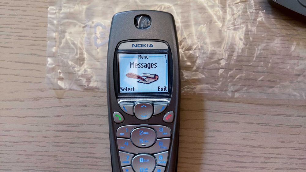 Nokia 3595 - Пълен комплект / ЧИСТО НОВ
