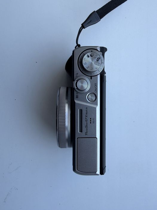 продам камеру canon g7x |||