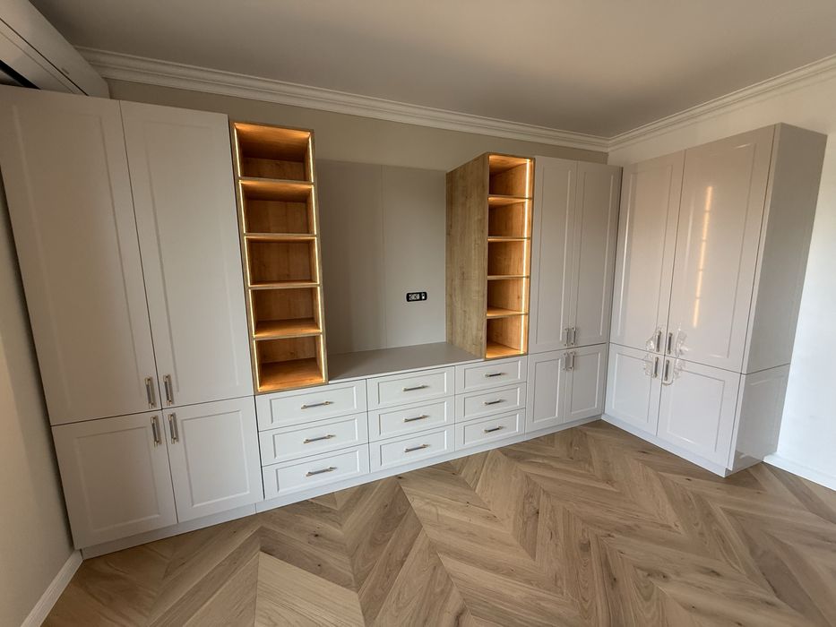 Mobilier dressing - ILUMINAT LED - la comanda