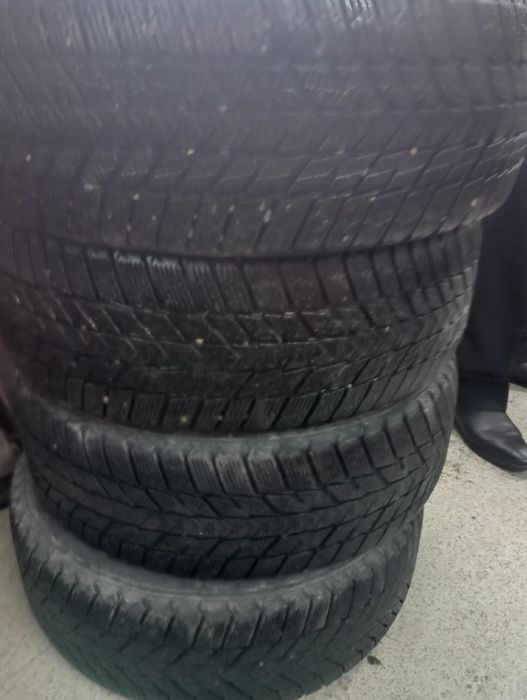 Продам автошины R16