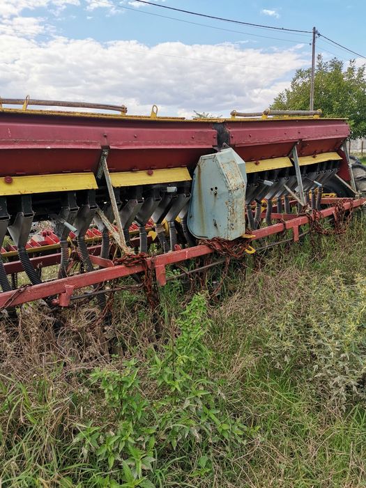 Сеялка за сеене на жито