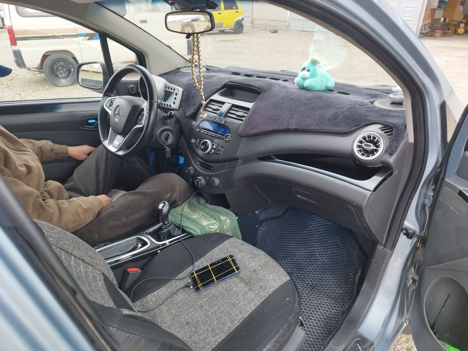 Spark 2012 yili srochni sotiladi