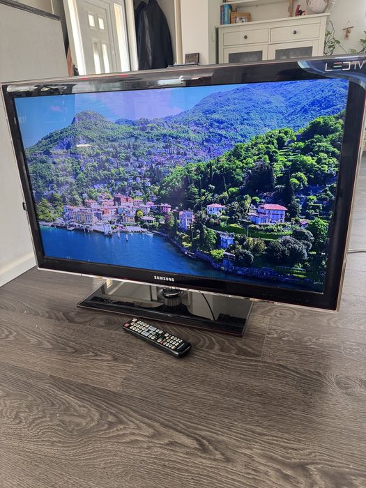 Smart TV Samsung UE40C5000QW, diagonala 102 cm, Full HD