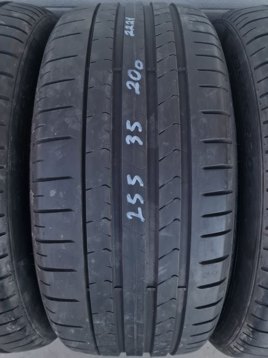 Летни гуми 4 броя PIRELLI PZero 235 35 R20 дот 2221