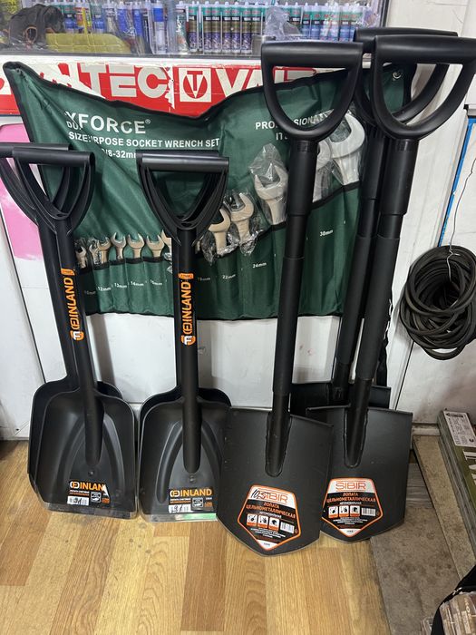 Автомобильная лопата