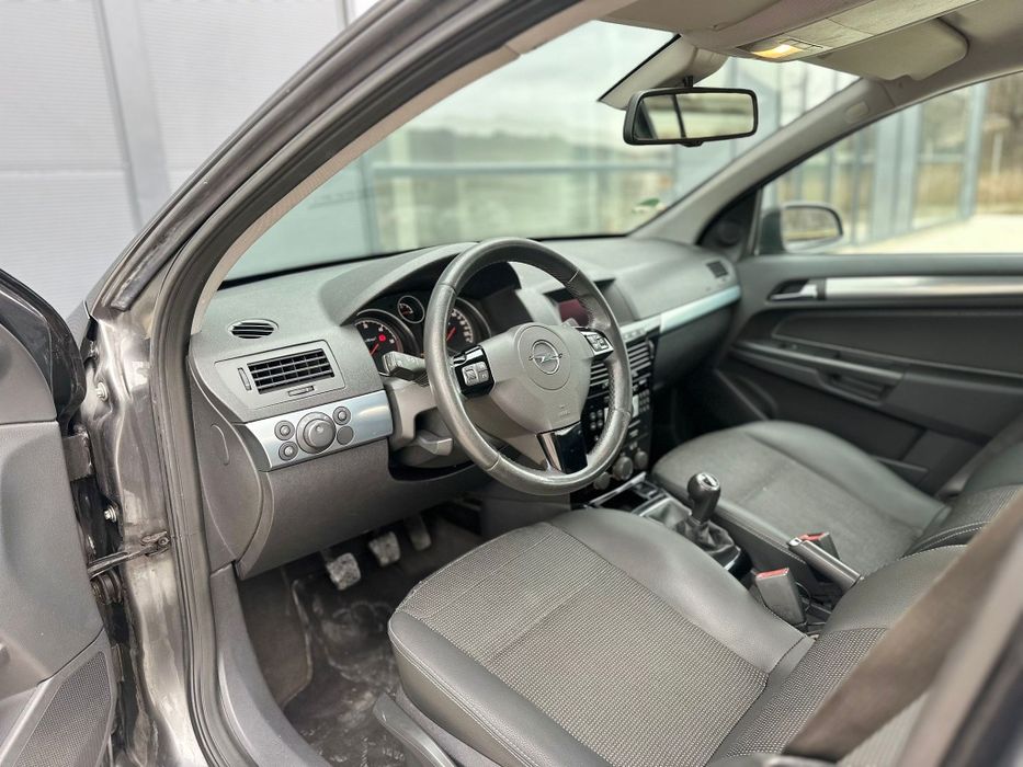 Opel astra H 2010 1,7 diesel