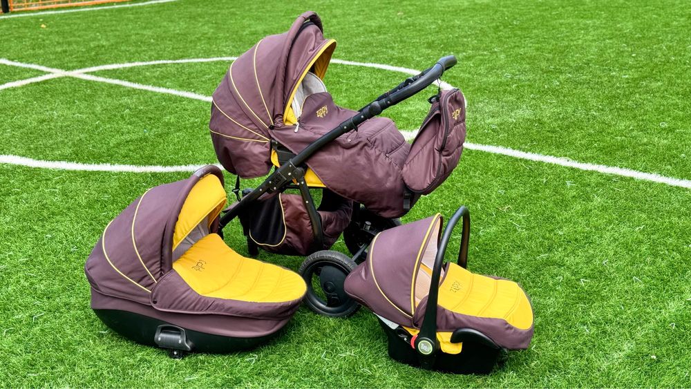 Продам коляску 3 в 1