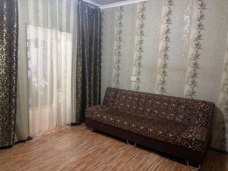 Продается дом 3 в 4 комнатный с участком в МирзоУлугбекском районе