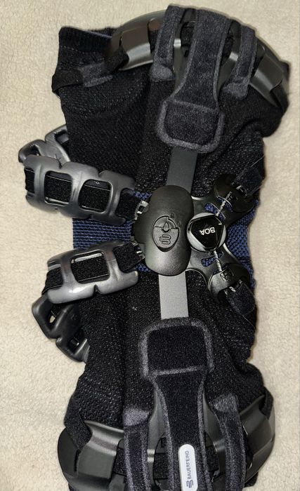 Orteze  Bauerfeind GenuTrain OA 3