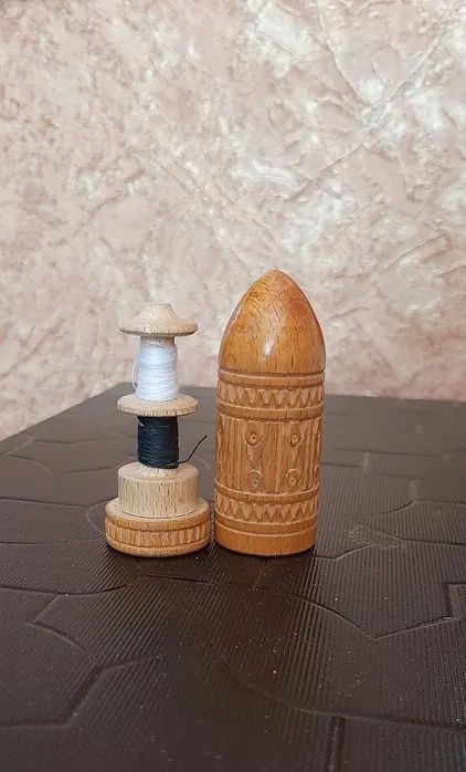 Винтажная деревянная игольница СССР