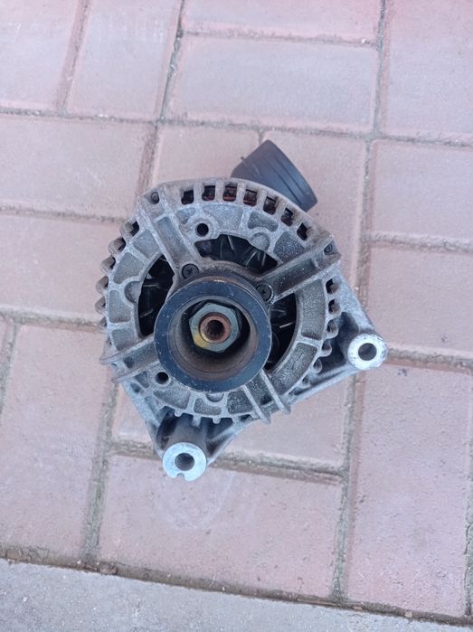 Alternator Bosch cod 0124515050(BMW)