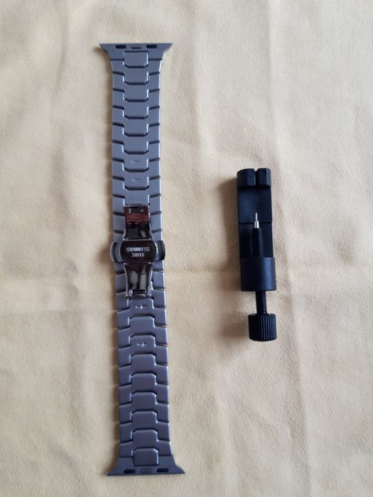 Абсолютно новый браслет