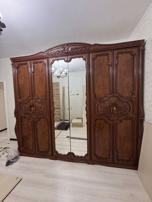 шкаф от спального гарнитура