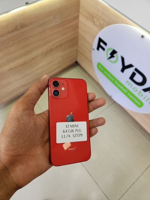 IPhone 12 Mini. .