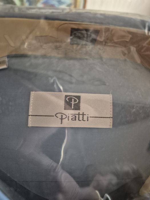 Рубашки разные мужские