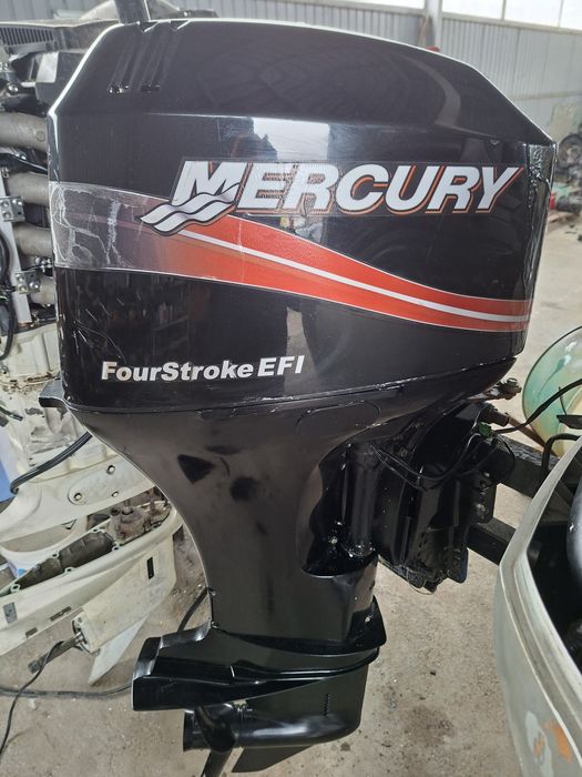 Motor de barca Mercury 60 cp 4 timpi EFI