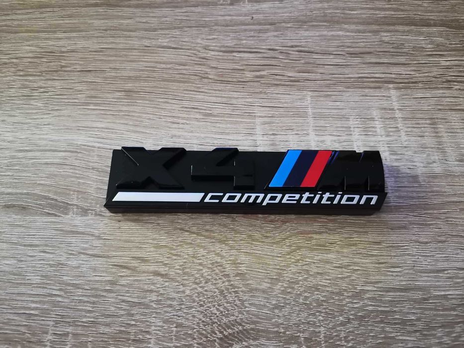 Предна решетка черна емблема BMW X4M Competition