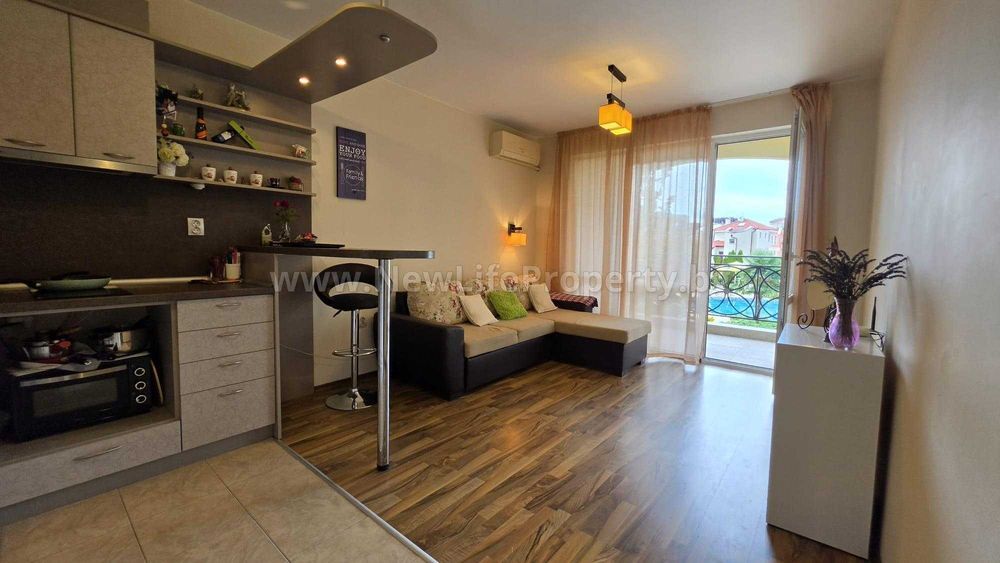 Двустаен апартамент в к-кс Elitonia Gardens 1, Равда