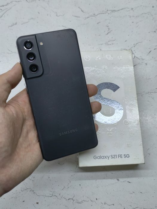 Samsung S21 FE Sotlad