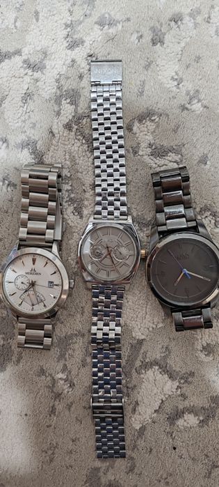 Vand diferite ceasuri