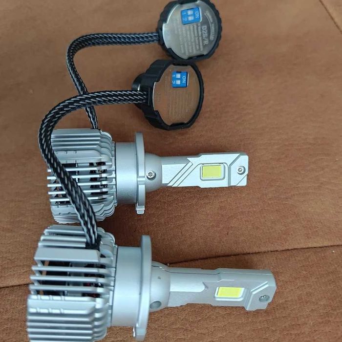 LED Крушки за Фарове D1S D3S D2S  Honda, Toyota, Audi