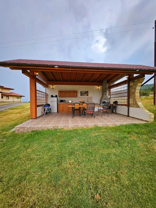 Продава се Къща в Елена - 860 кв.м за 1779 €/кв.м - Снимка #18