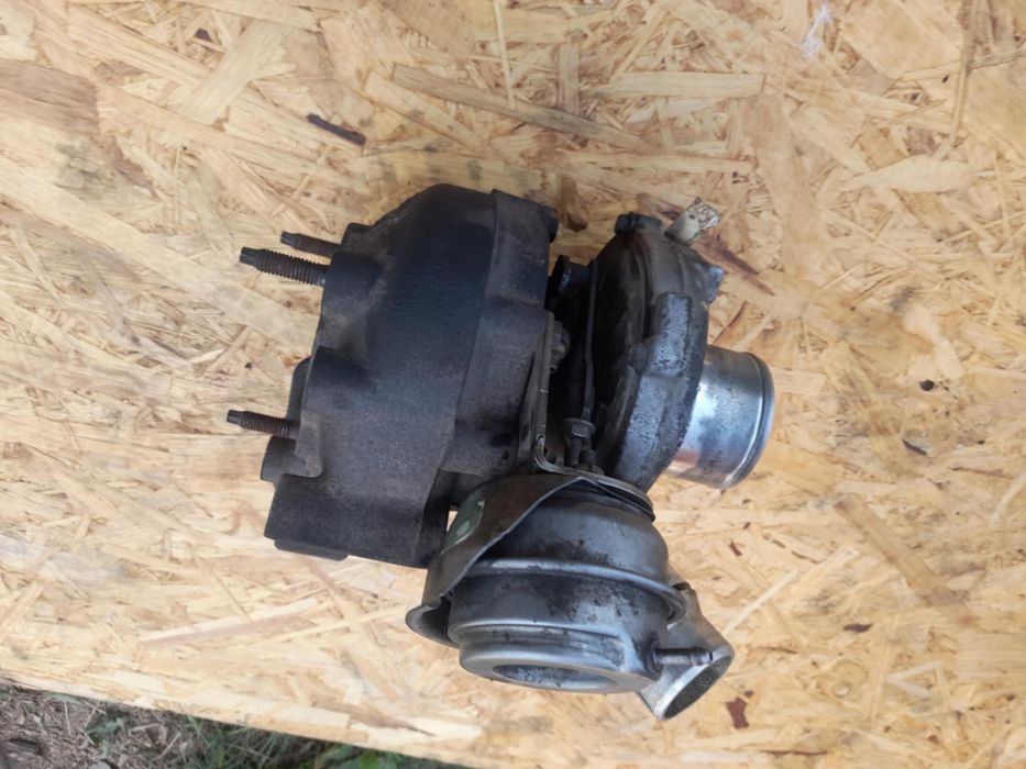 Vand Turbo si pompa analta Renault Laguna motor 2.0 dci 150 cp perfect