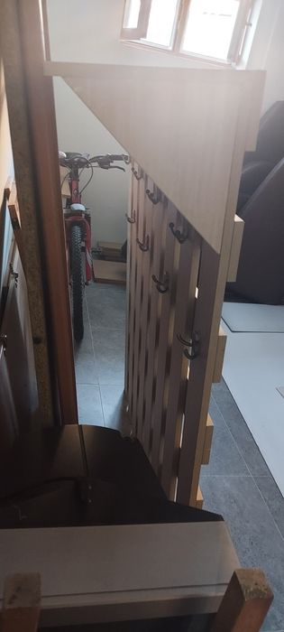 Продам вешалку для прихожей или бани