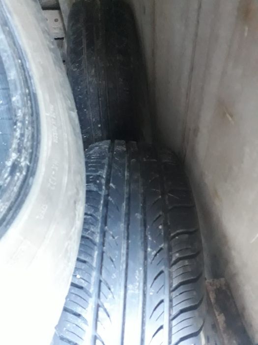 Срочно продам шины и радиатор