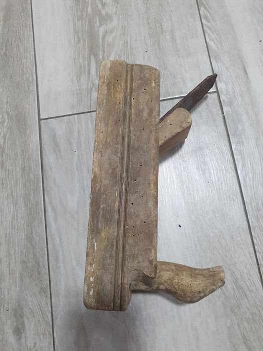 Rindea veche manuală