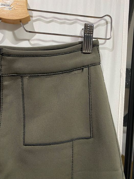 Неопренова мини пола Marc Cain в зелено