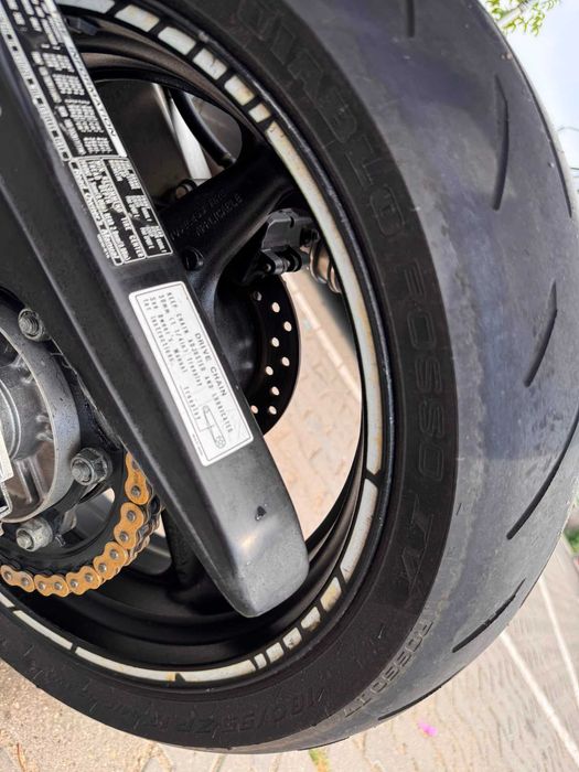 Vand Honda CBR f4i