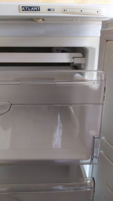 Морозильник Atlant M-7184 Белый