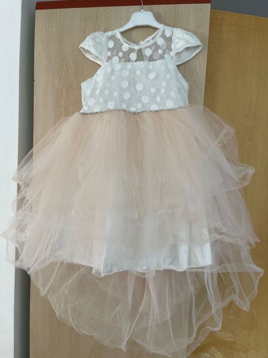 Продам нарядное платье Турция