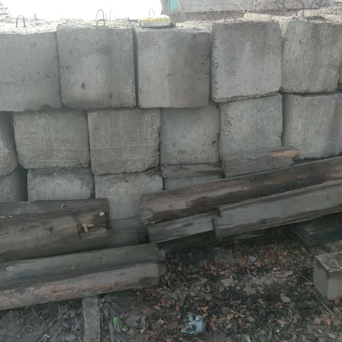Продаются строительные блоки и кирпичи