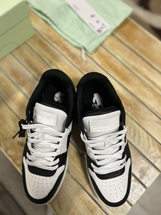 Off White Out Of Office Black & White