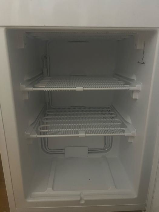 Хладилник за вграждане с фризер Gorenje RCI4181AWV
