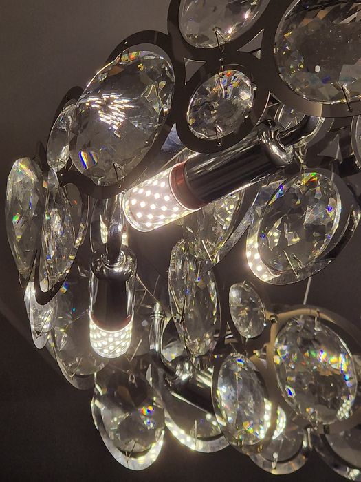 Люстра с кристалламиами люкс