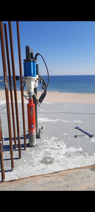 Gauri prin carotare pentru hote, centrale in beton, bca, caramida