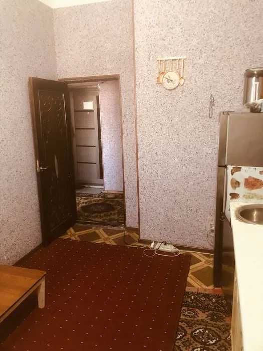 Арзон нархда 1 хонали квартира сотилади 5 микрн